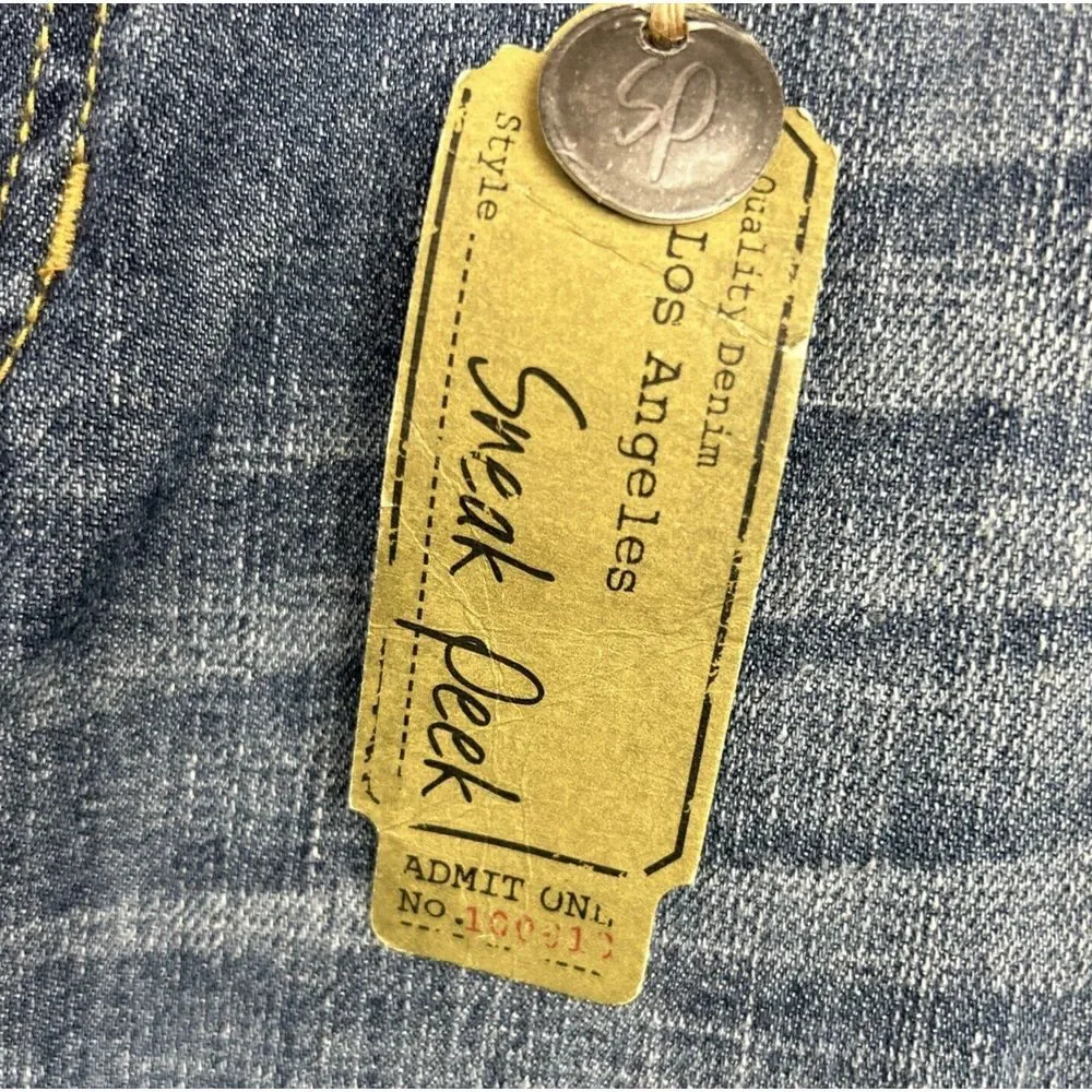 Sneak Peak Womens Medium Blue Relaxed‎ Straight Leg Cuffed Distressed Jeans NWT